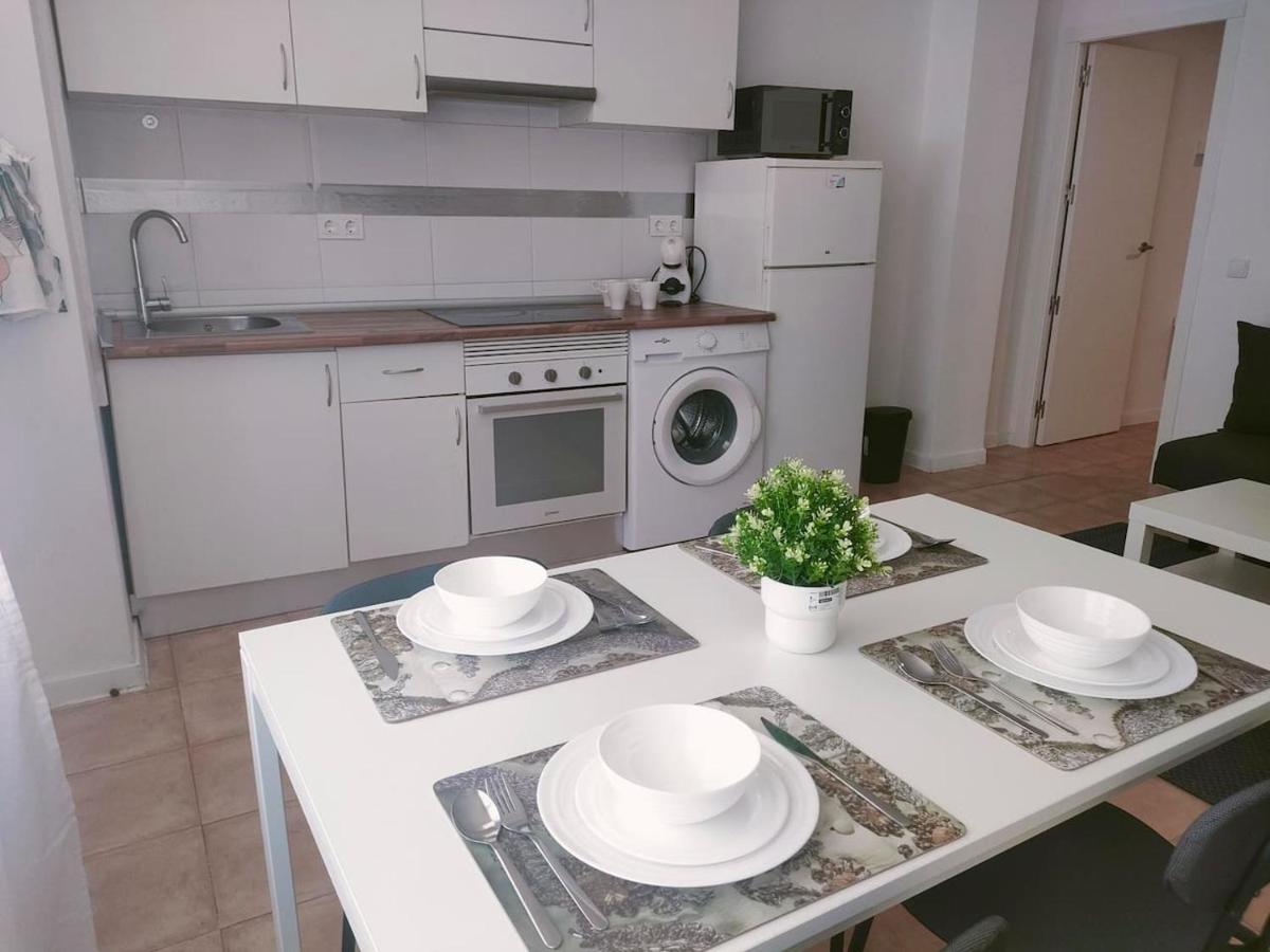 Apartamento Centro Wizink Feria Bernabeu Aeropuerto Madrid Exterior foto